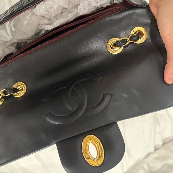 Chanel Black Quilted Leather Bag - Picture 8 of 12